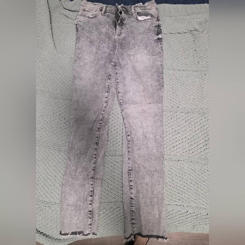 Chic Gray Women's Skinny Jeans